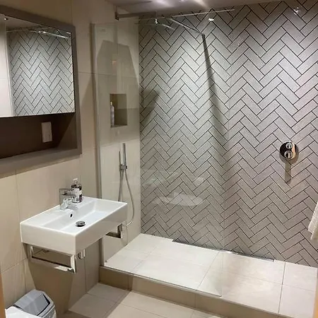 Luxury Centre Apartamento *