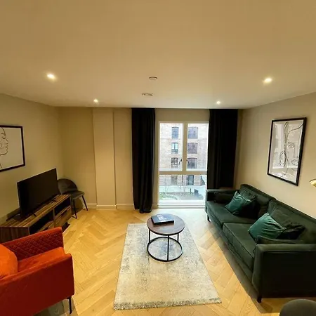 Luxury Centre Apartment *