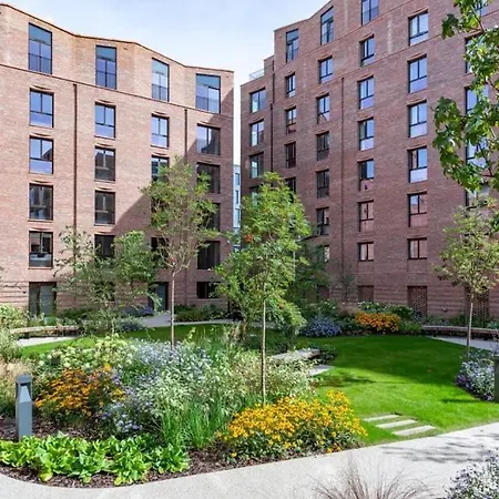 Luxury Centre Apartment *